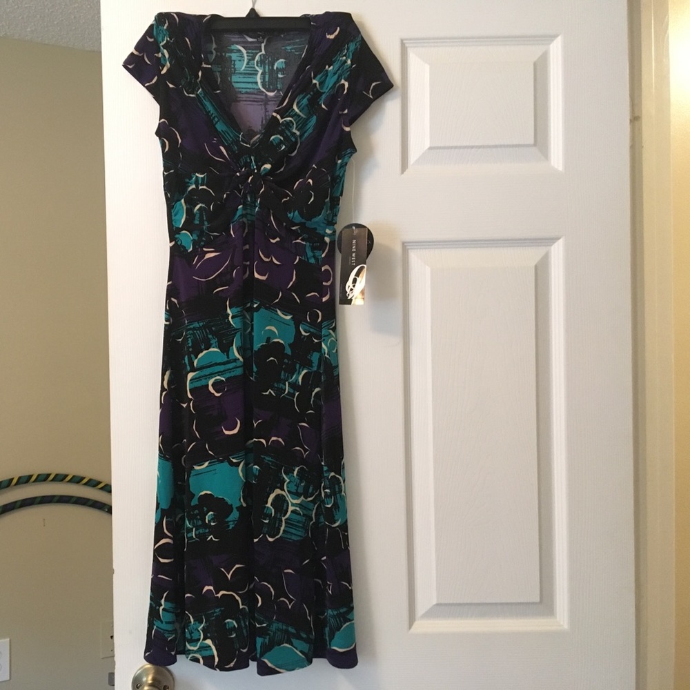 NWT Nine West size 2 dress ✨EUC